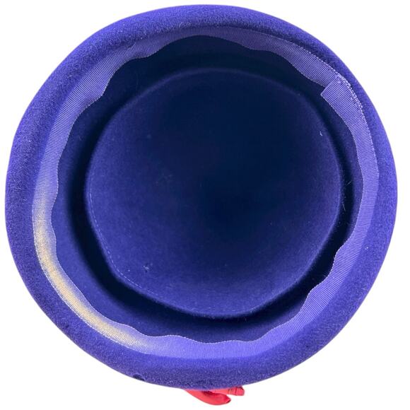 Vintage 1950s Purple Wool Felt Tilt Hat Satin Floral Crown Side Cord Regency